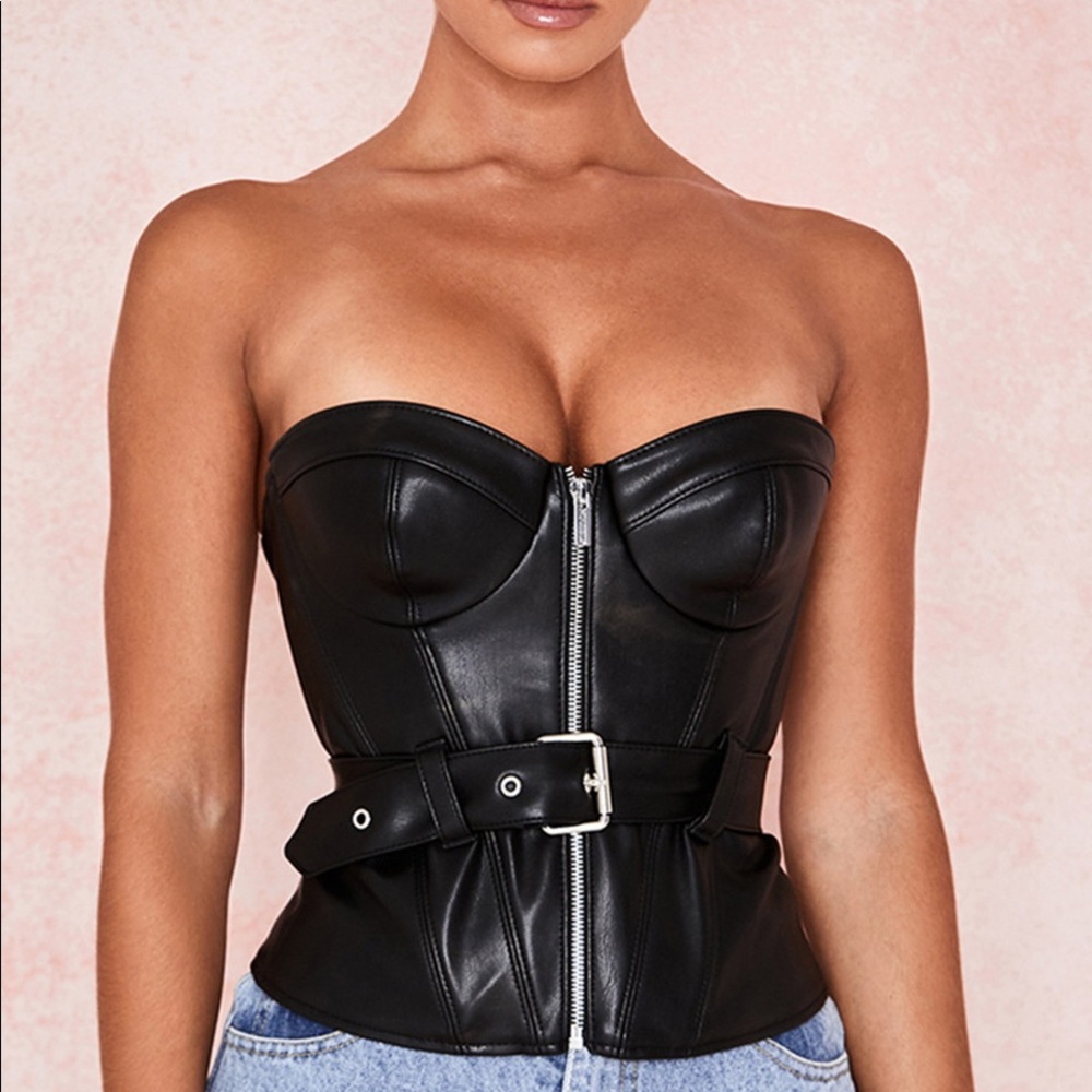 House of CB top